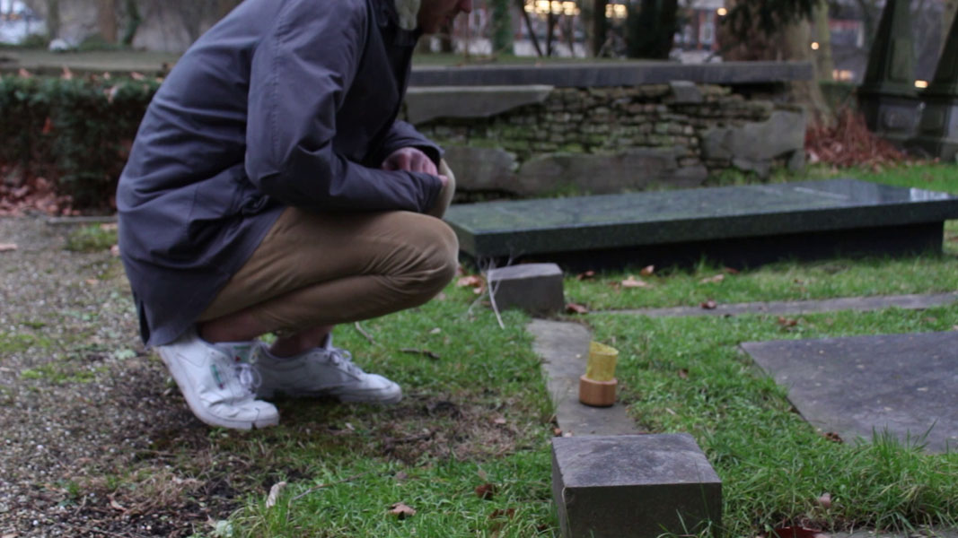 write alt text later